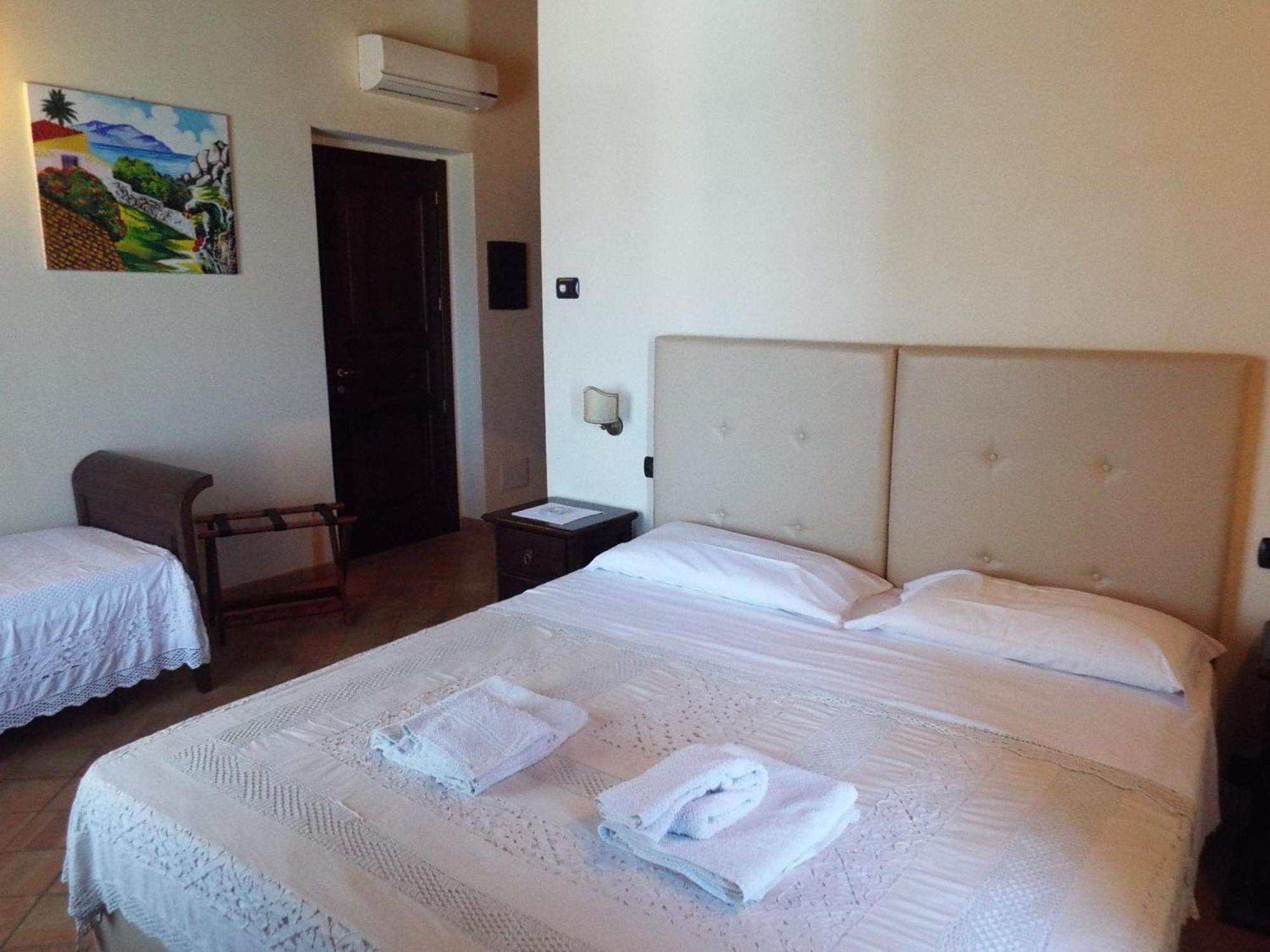 Turismo Rurale Cefalu Room photo
